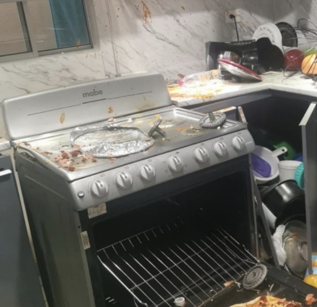 Le explota horno en Noche Buena 1 horno