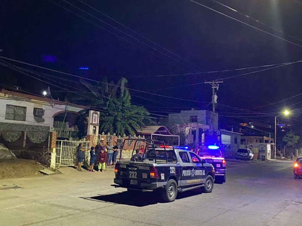 Muere adulto mayor en la vía pública 1 WhatsApp Image 2025 12 16 at 11.11.09 AM