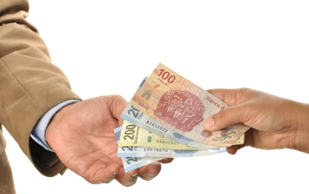 Señalan a sujeto por abuso de confianza