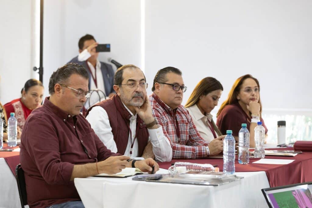 Participa alcaldesa Karla Córdova en Escuela Municipalista de Morena 4 247