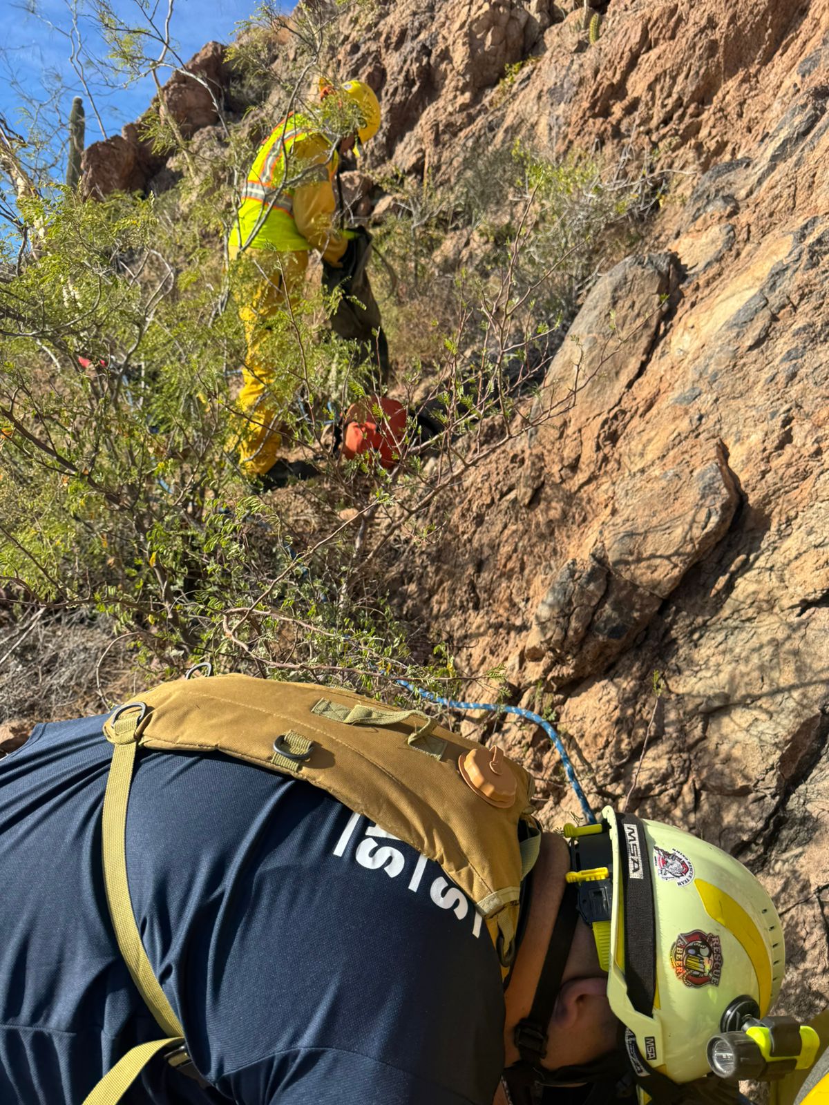 Muere hombre al caer del  cerro Tetakawi