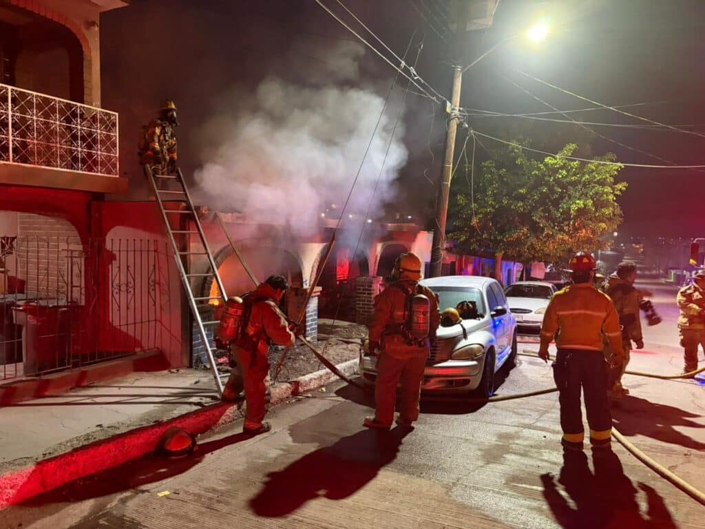 Se registra incendio de vivienda 2 94