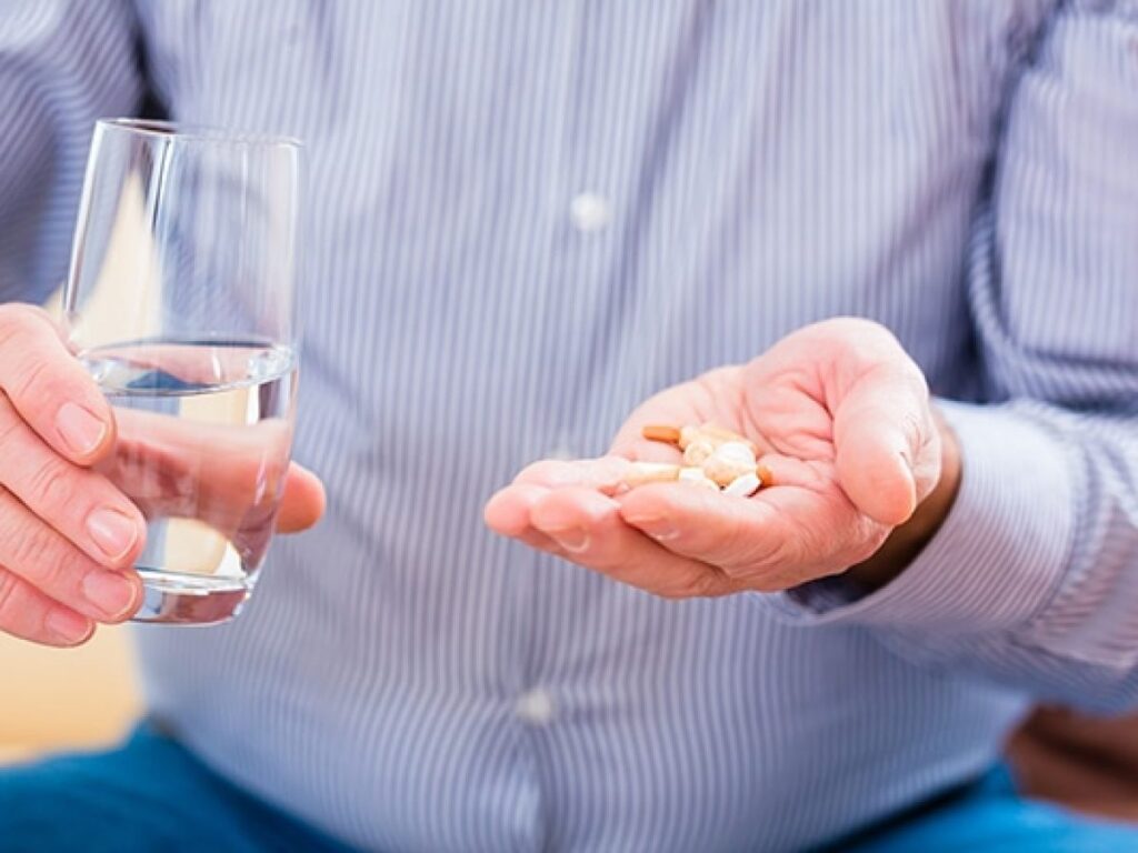 Se suicida por ingesta de pastillas 1 pastillas