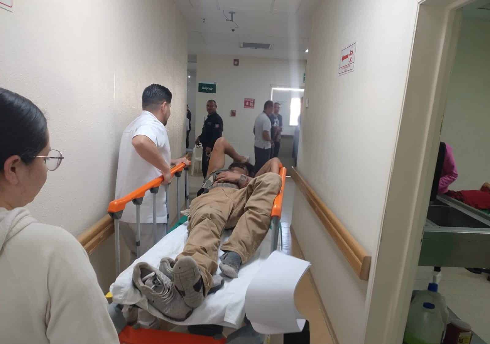 Estadounidense denuncia a marinos por golpiza