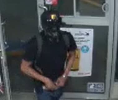 Consuman dos asaltos más a Oxxo