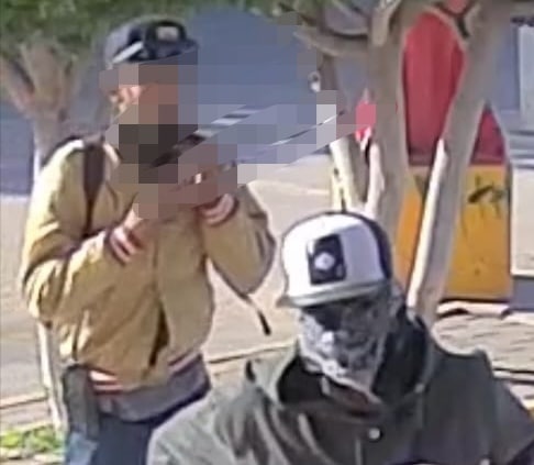 Roban en la Loreto Encinas de Avilés