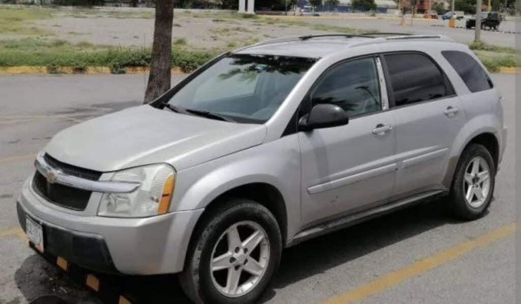 Roban vehículo en estacionamiento de Aurrera 1 vehiculo