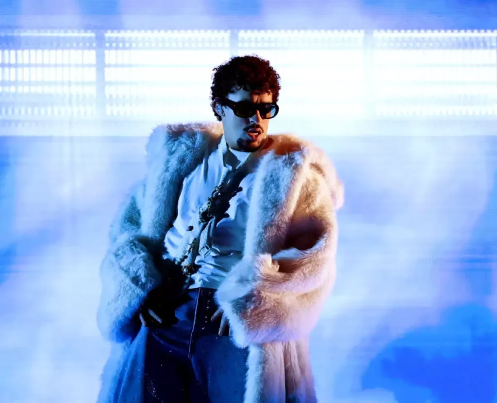 Bad Bunny no recibirá sueldo por el Super Bowl 2026 1 Bad Bunny