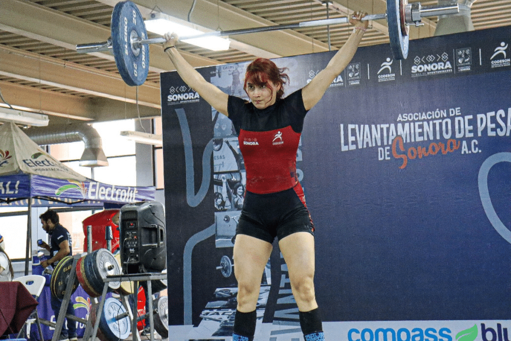 Brillan pesistas sonorenses en el Estatal Abierto de Halterofilia 2 image 28