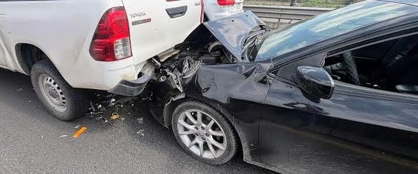 Se registra choque de autos 1 choque