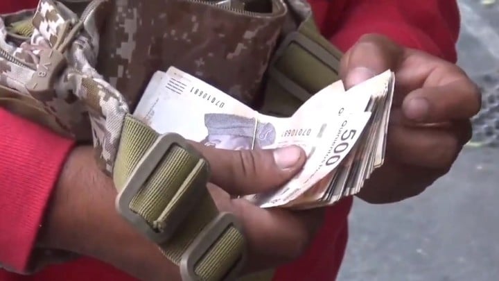 Recuperan mochila con dinero  que había desaparecido