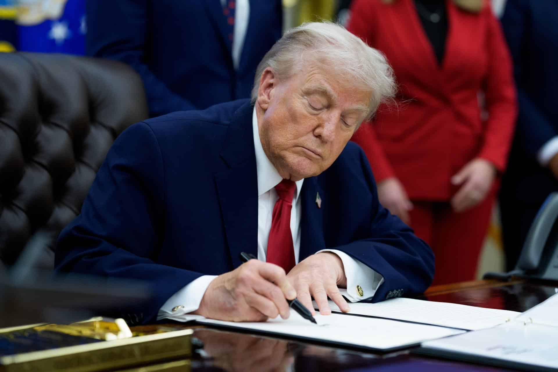 Trump anunciará este viernes a su candidato para presidir la Reserva Federal de EE. UU.