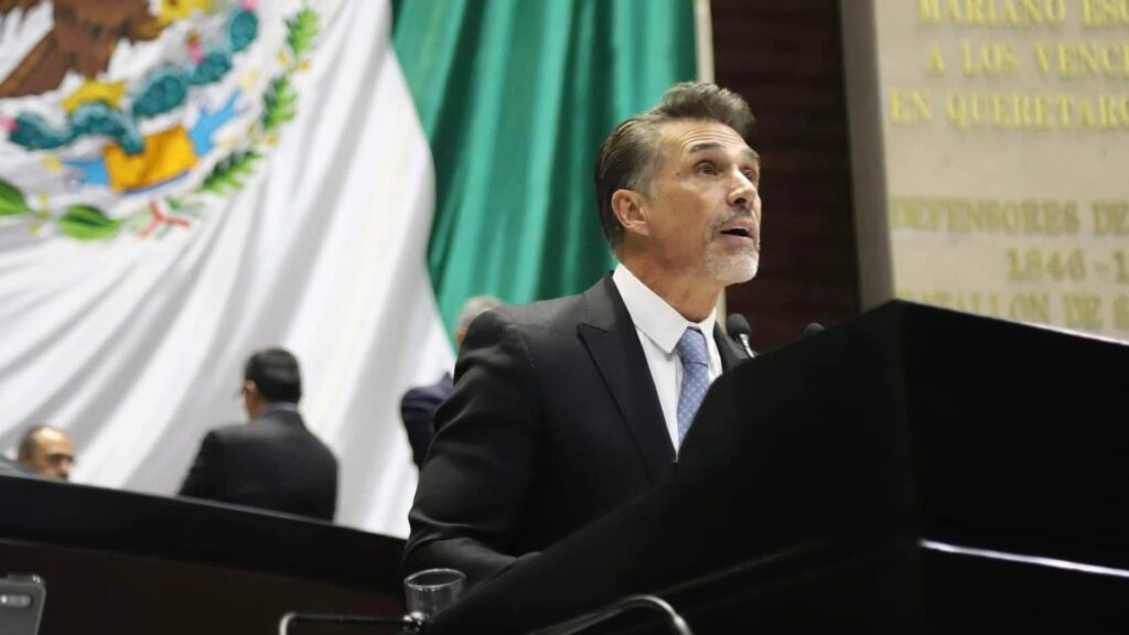 Morena suspende derechos políticos de Sergio Mayer por entrar a “La Casa de los Famosos” 1 1 5