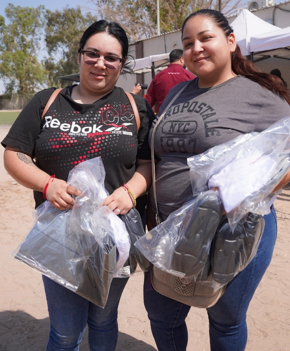 Gobierno de Sonora entregará uniformes escolares 2026–2027 en las escuelas: SEC