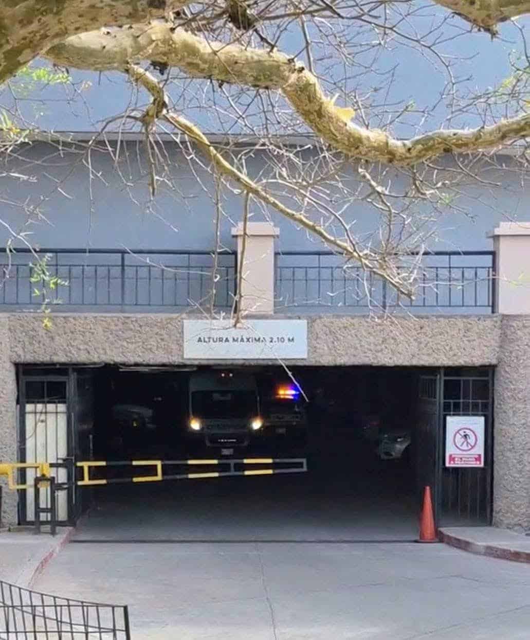 Asesinan A Mujer A Balazos En Sótano Del Centro De Gobierno