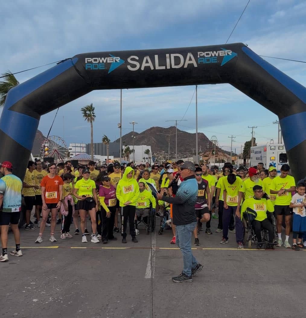Hace historia la Gran Carrera de Héroes en Guaymas