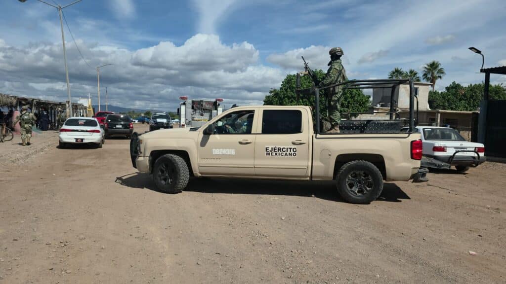 Localizan a cuerpo de hombre flotando en el Estero el Soldado 15 235