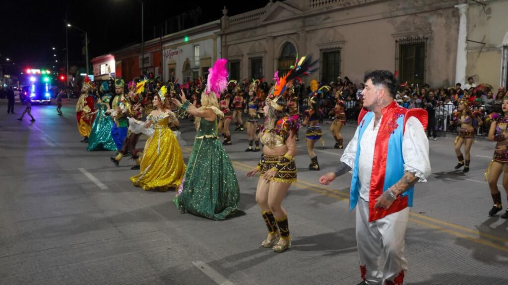 Disfrutan 370 mil personas del Carnaval 2026 1 616