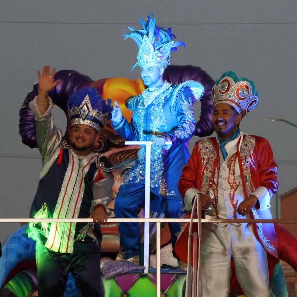 Disfrutan 370 mil personas del Carnaval 2026 6 621