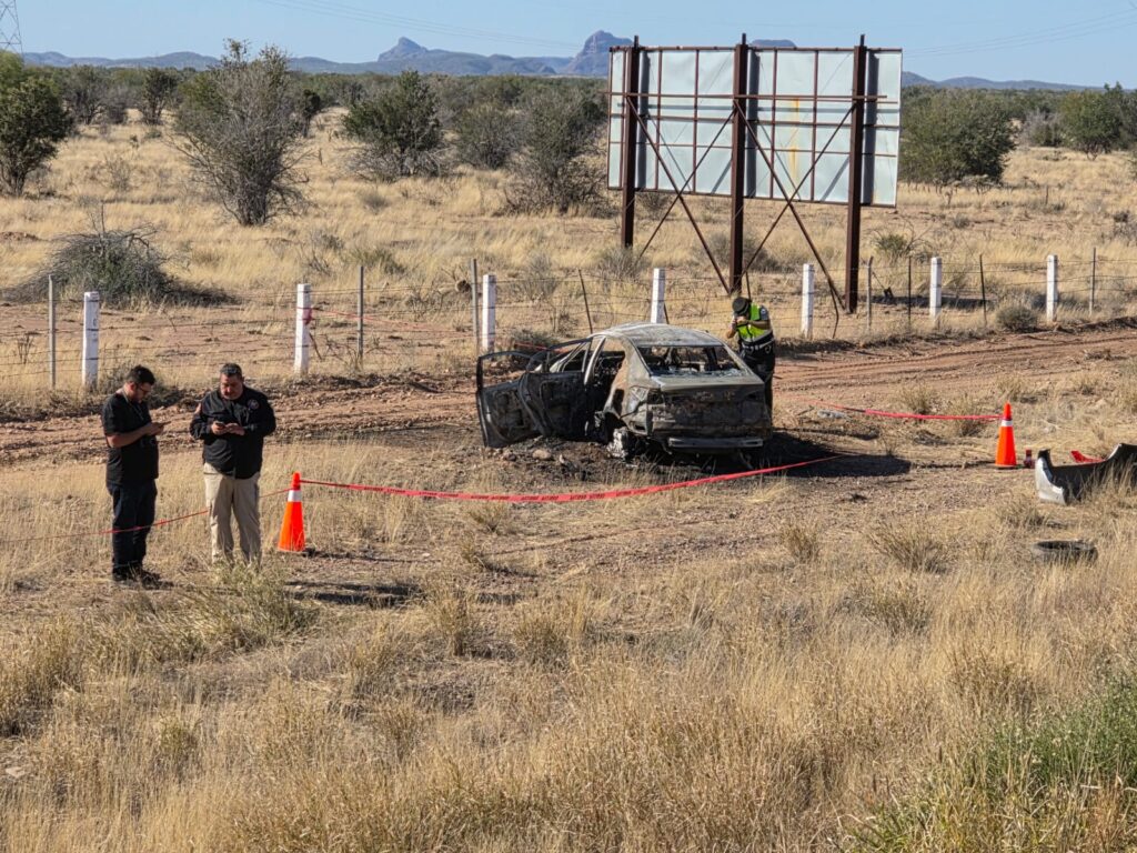Fallece mujer en volcamiento al norte de Guaymas 1 709