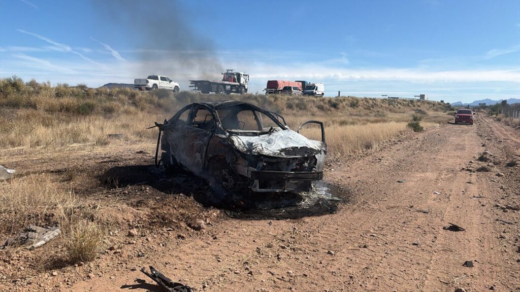 Fallece mujer en volcamiento al norte de Guaymas 11 719