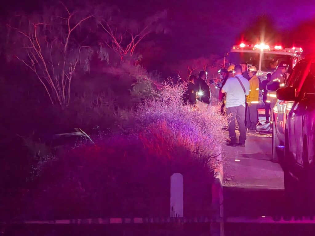 Mueren dos personas calcinadas en carretera al Delfinario 14 830