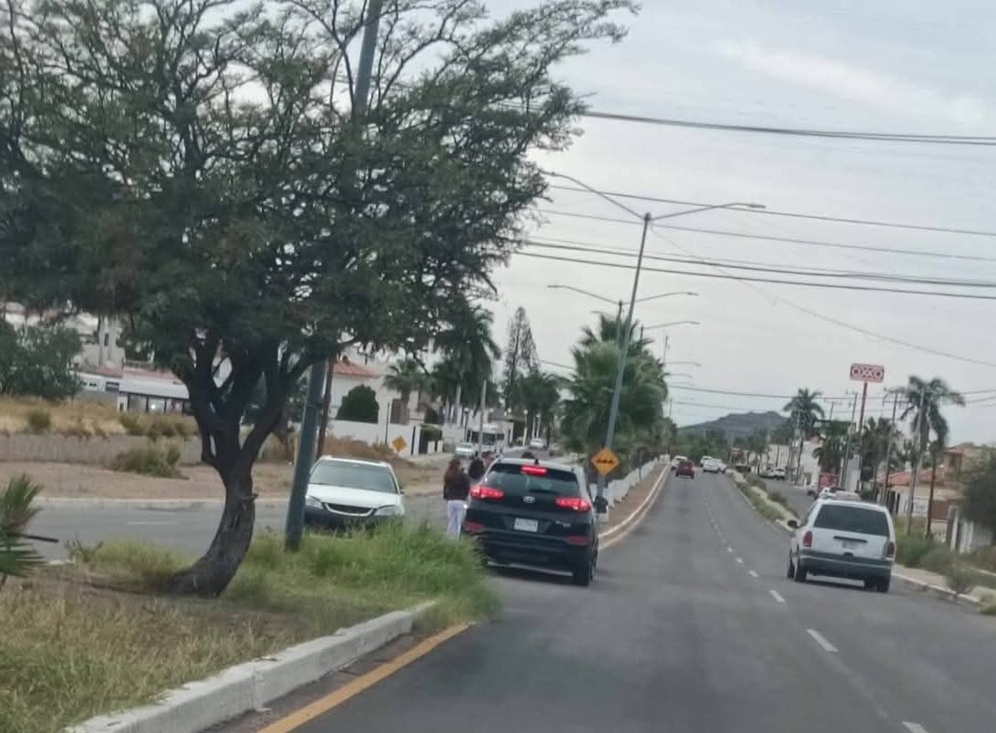 Se registra choque de vehículos en Miramar