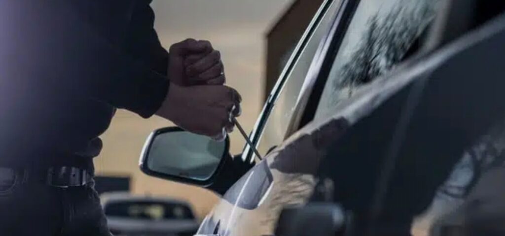 Policía Municipal evita robo de vehículo en Carnaval 1 Screenshot 20260217 152929