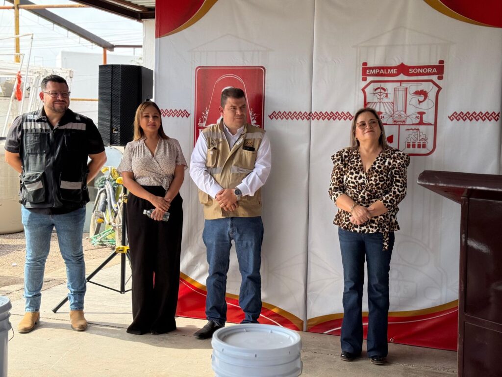 Entregan materiales para el mejoramiento de vivienda a 29 familias empalmenses 9 WhatsApp Image 2026 02 05 at 11.58.40 AM