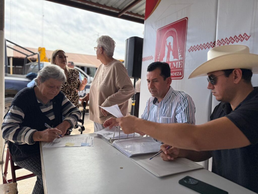 Entregan materiales para el mejoramiento de vivienda a 29 familias empalmenses 6 WhatsApp Image 2026 02 05 at 11.58.40 AM 3