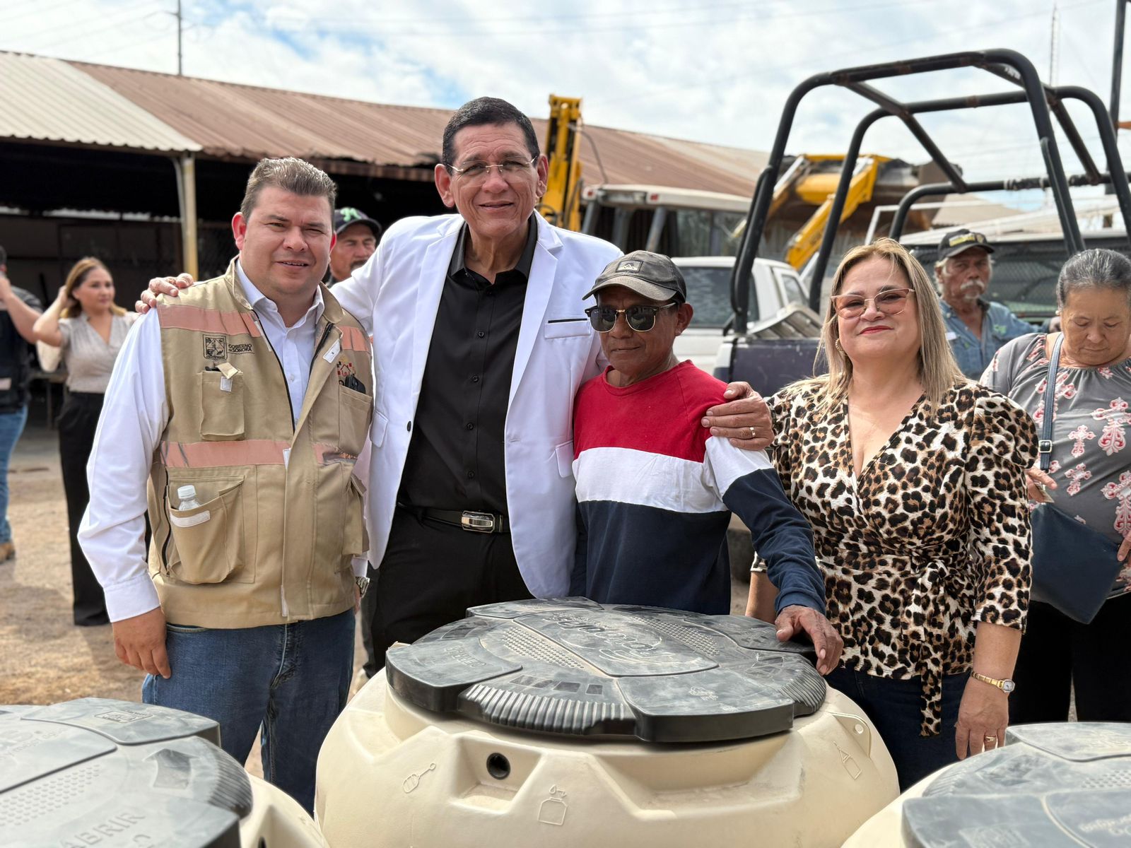 Entregan materiales para el mejoramiento de vivienda a 29 familias empalmenses