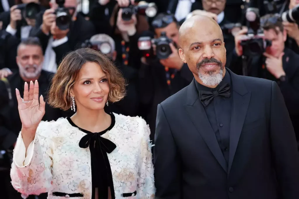 Halle Berry confirma su compromiso con Van Hunt 1 Halle