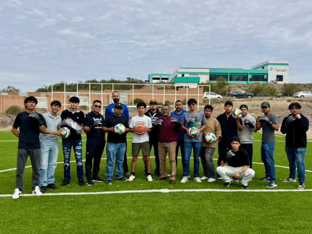 Gobierno de Sonora promueve bienestar universitario con entrega de material deportivo: UTGuaymas 1 image 570