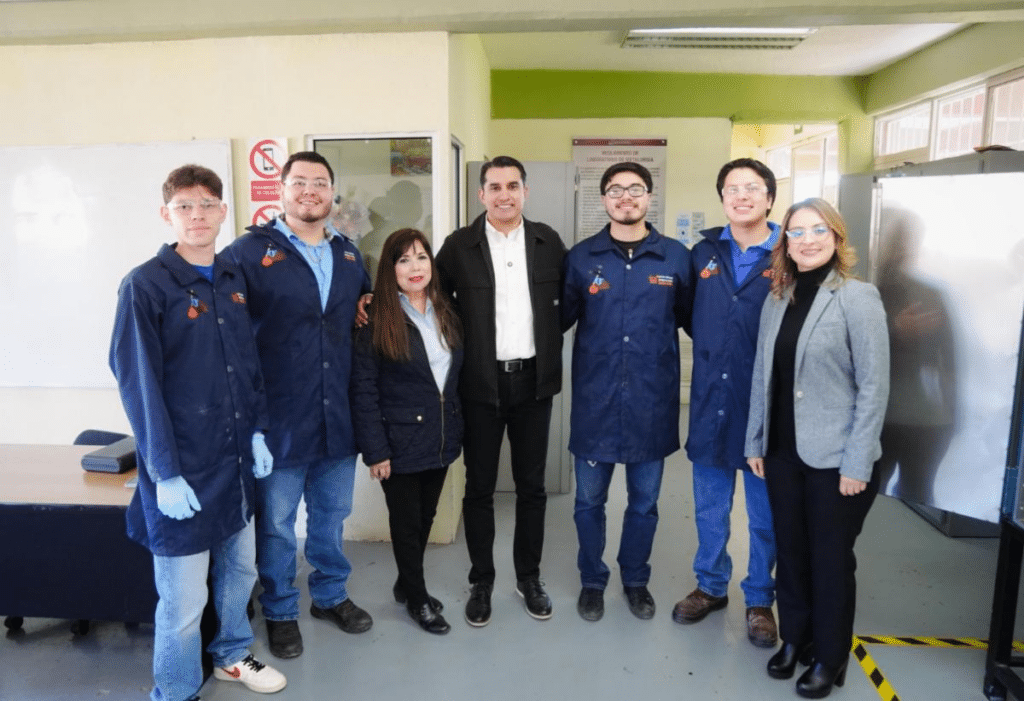 Fortalece Gobierno de Sonora certeza jurídica, inclusión, bienestar universitario y cultura del agua en escuelas de Cananea: SEC 1 image 647