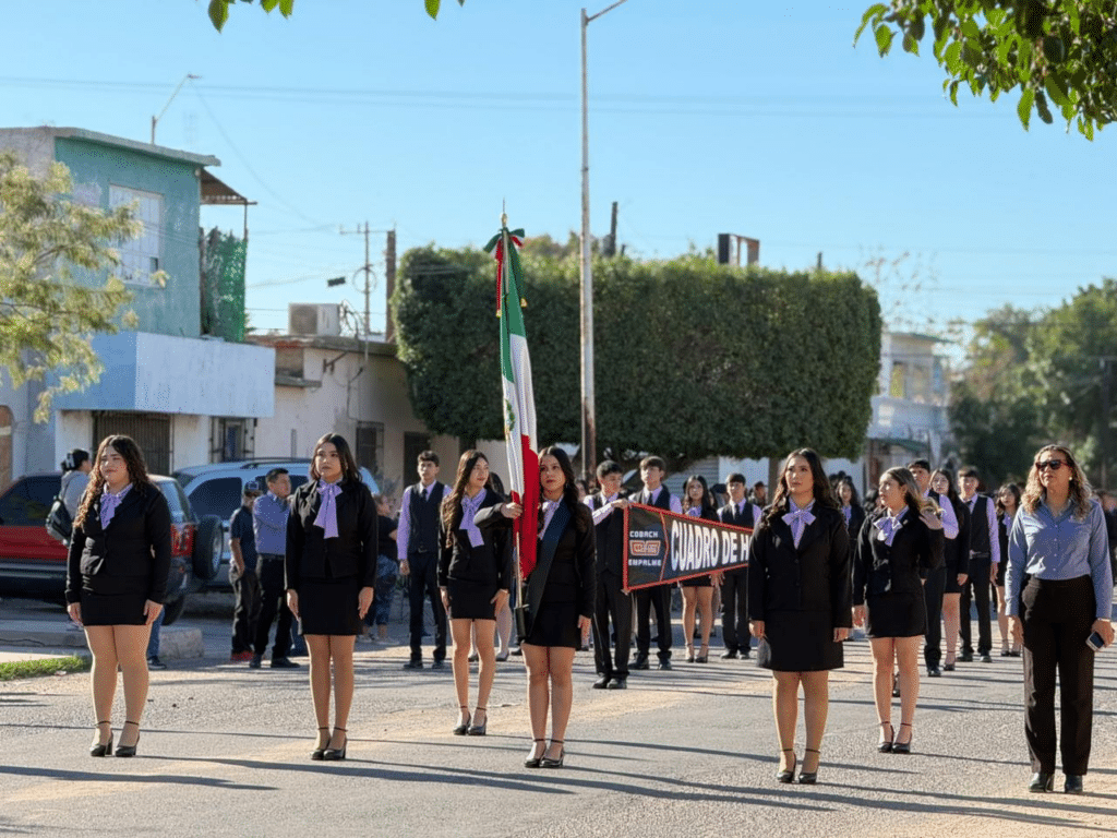 Realizan desfile por el Día de la Bandera 1 image 838
