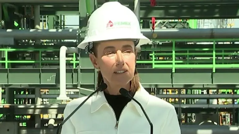 Claudia Sheinbaum reafirma a Pemex como pilar de la industria energética