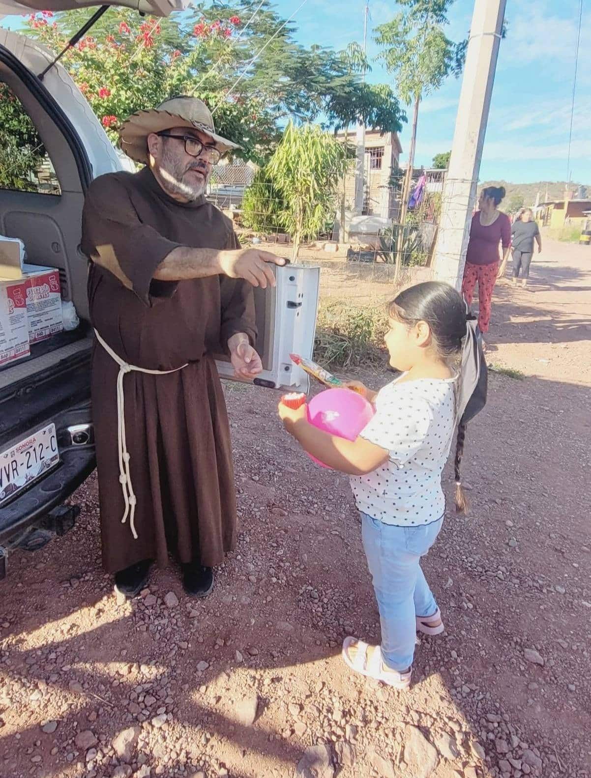 Promueve Casa Franciscana donación de juguetes