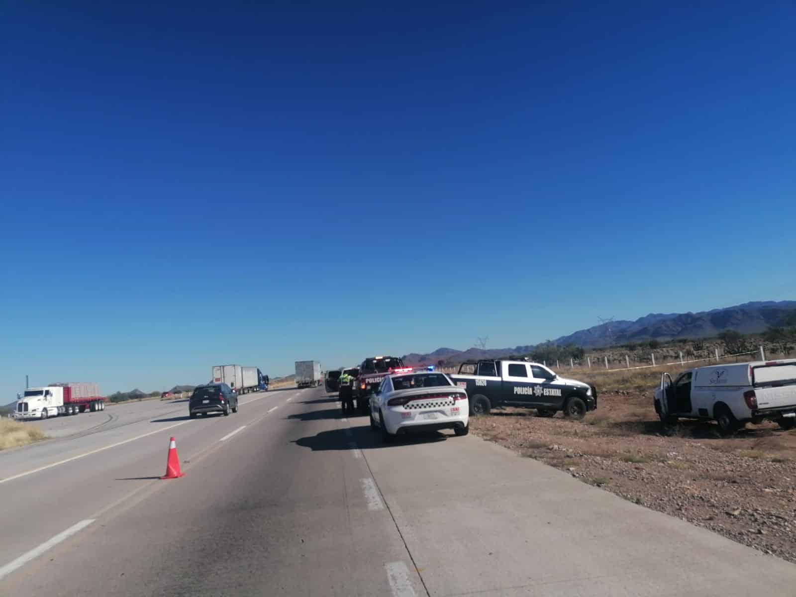 Hallan sin vida a hombre al norte de Guaymas