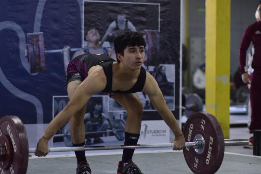 Al Nacional de Halterofilia logra Daniel Velázquez clasificación 1 280