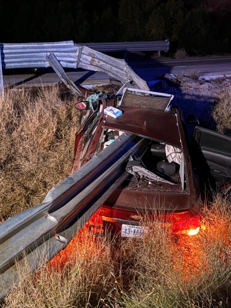 ¡En impresionante choque! Muere conductor de automóvil 5 361 1