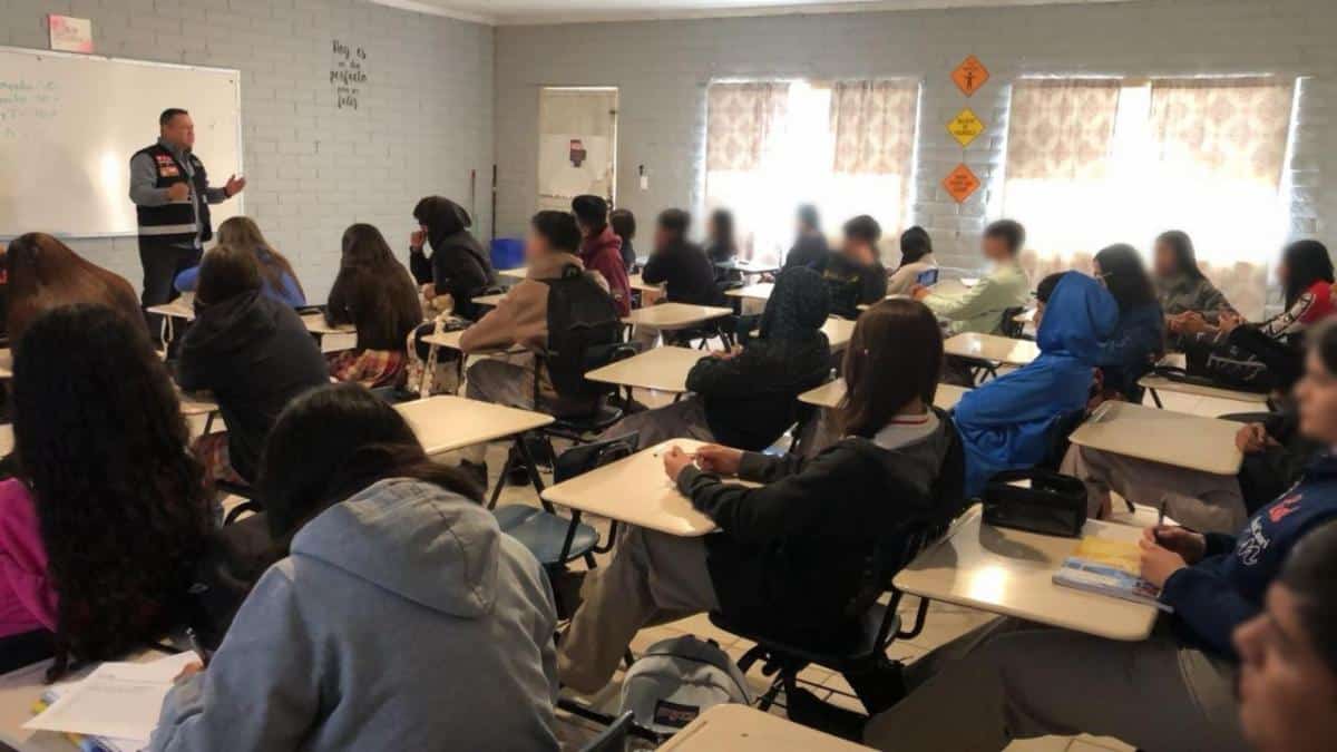 Previene Secretaría de Seguridad violencia en el noviazgo entre jóvenes de Naco