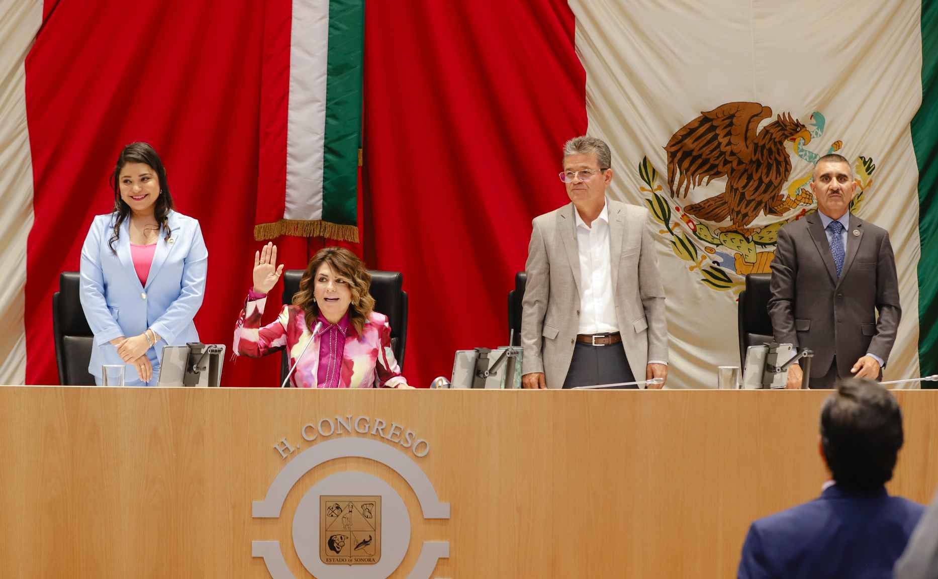 Discute Congreso de Sonora iniciativas sobre registros de nacimiento y defunción, orfandad y aportaciones al Isssteson