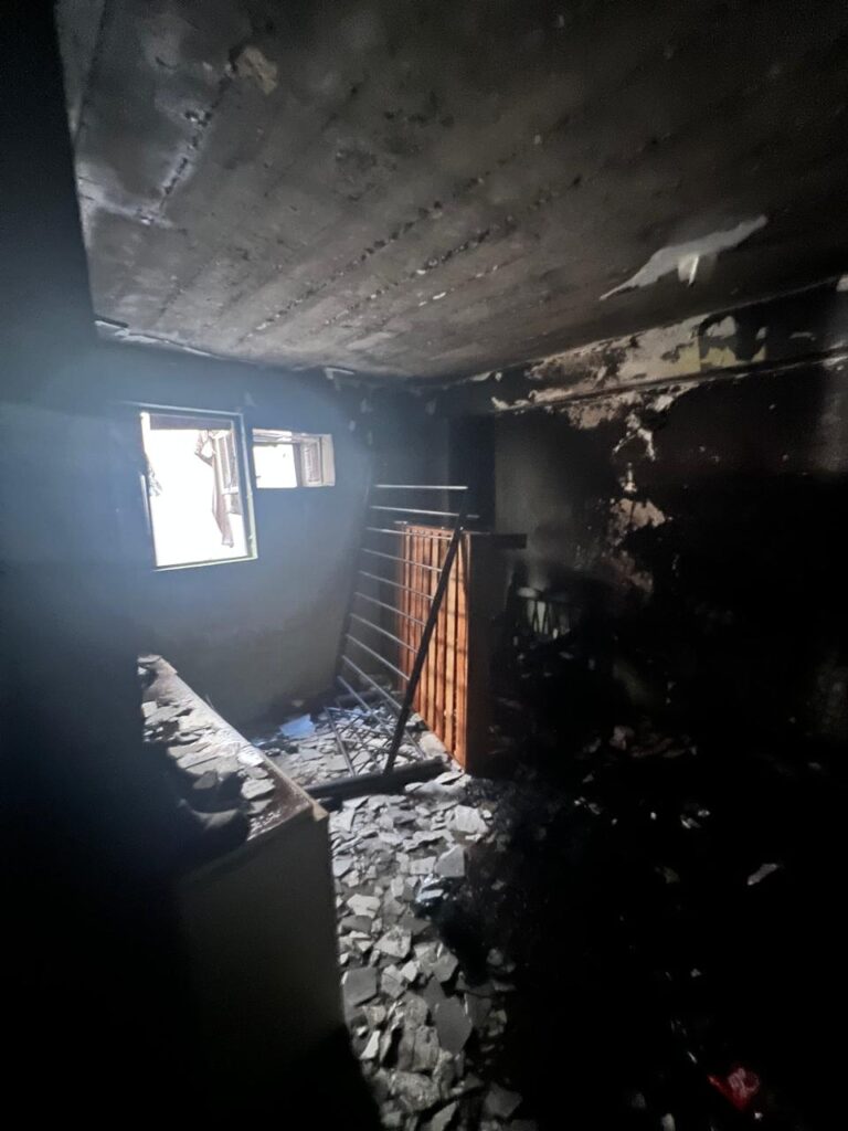 Por incendio, clausuran edificio 2 IMG 20260304 WA0334