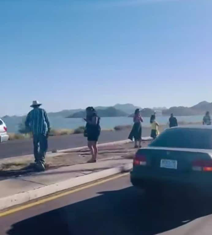 Protagonizan choque de autos