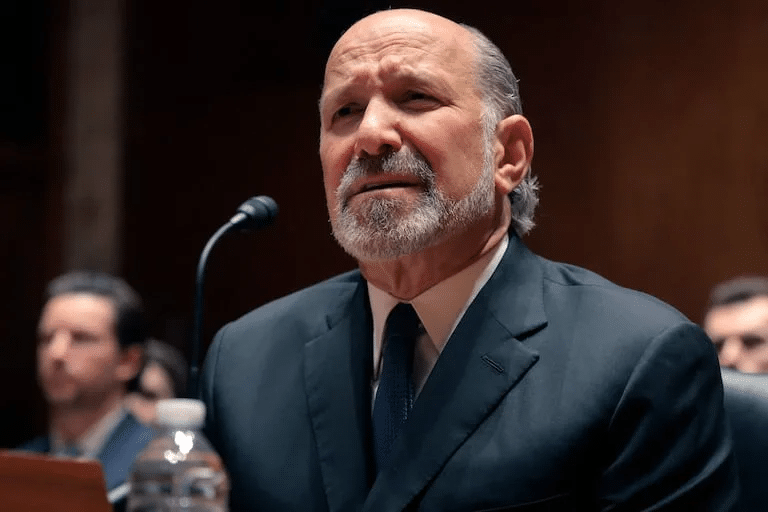 Secretario de Comercio de Estados Unidos testificará ante el Congreso por sus vínculos con Jeffrey Epstein 1 image 106