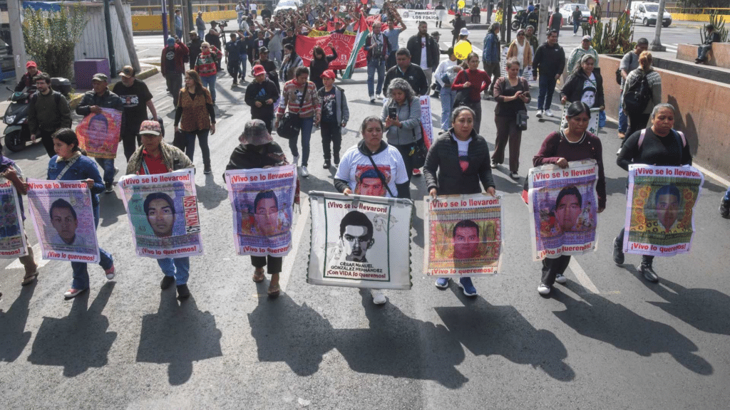 Vinculan a proceso a exsubprocuradora de Guerrero por caso Ayotzinapa 2 image 1139