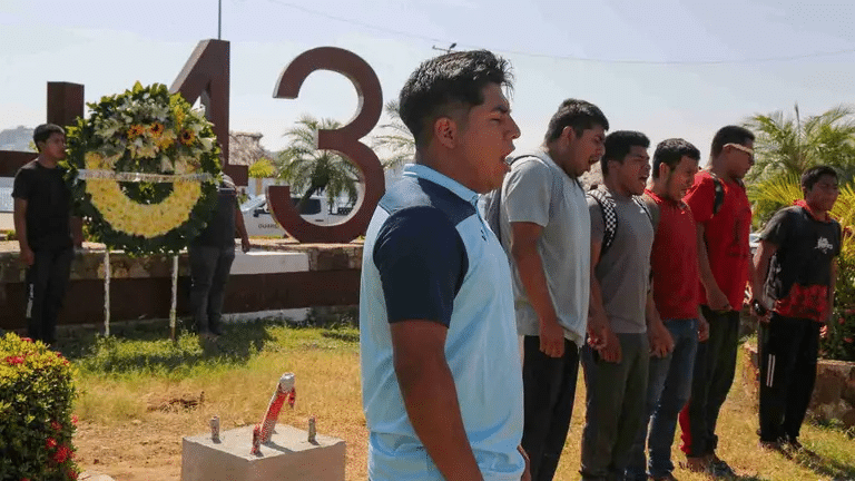 Juez ordena al Ejército Mexicano entregar información clave del caso Ayotzinapa 1 image 134