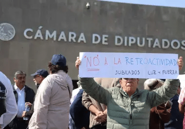 Diputados avalan tope a pensiones públicas 2 image 1493
