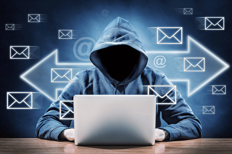 Hackers proiraníes vulneran correo del director del FBI 1 image 1667