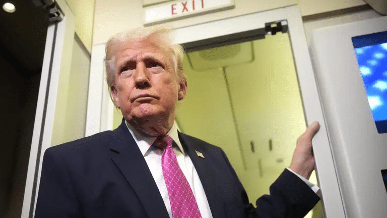 Trump afirma que no le importa que Cuba reciba petróleo ruso 1 image 1818